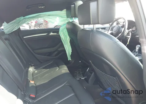 2016 Audi A3 1.8T Premium z USA, uszkodzony, nr VIN WAUA7GFFXG1019466